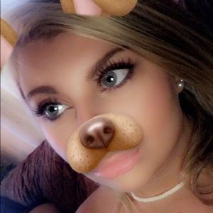 Meet your Posher, Liv